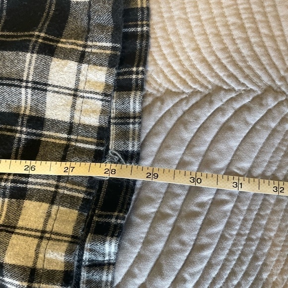 LL Bean Cotton Button up Size Large - Picture 5 of 9